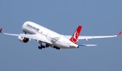 Saldırılar başlayınca, uçaklar Türkiye’ye geri döndü