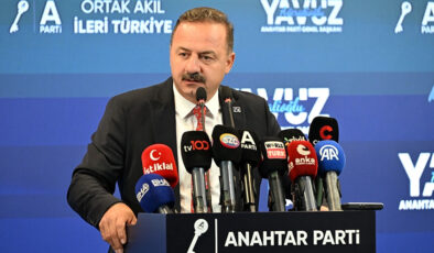 Anahtar Parti İstanbul Kongresi’ni yaptı; “Bir Memleketin Harbi Bu”