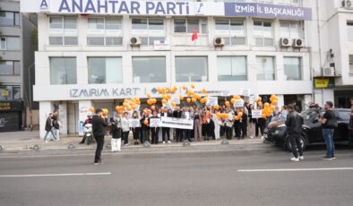 ANAHTAR PARTİ  “KADINLAR İÇİN YÜRÜDÜ “