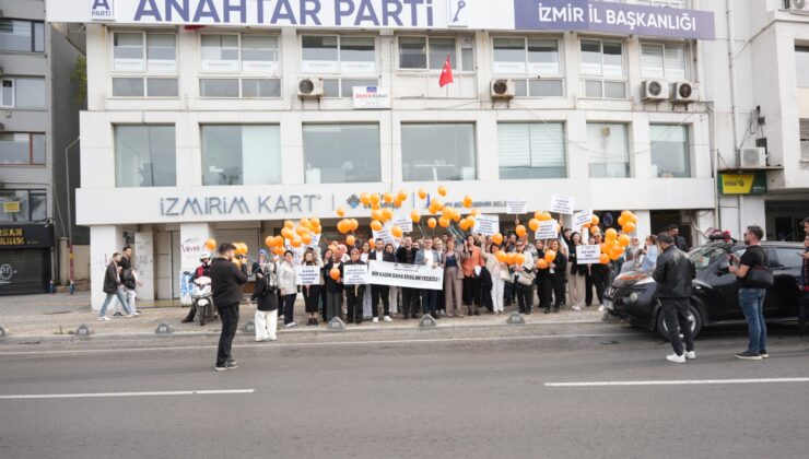 ANAHTAR PARTİ  “KADINLAR İÇİN YÜRÜDÜ “