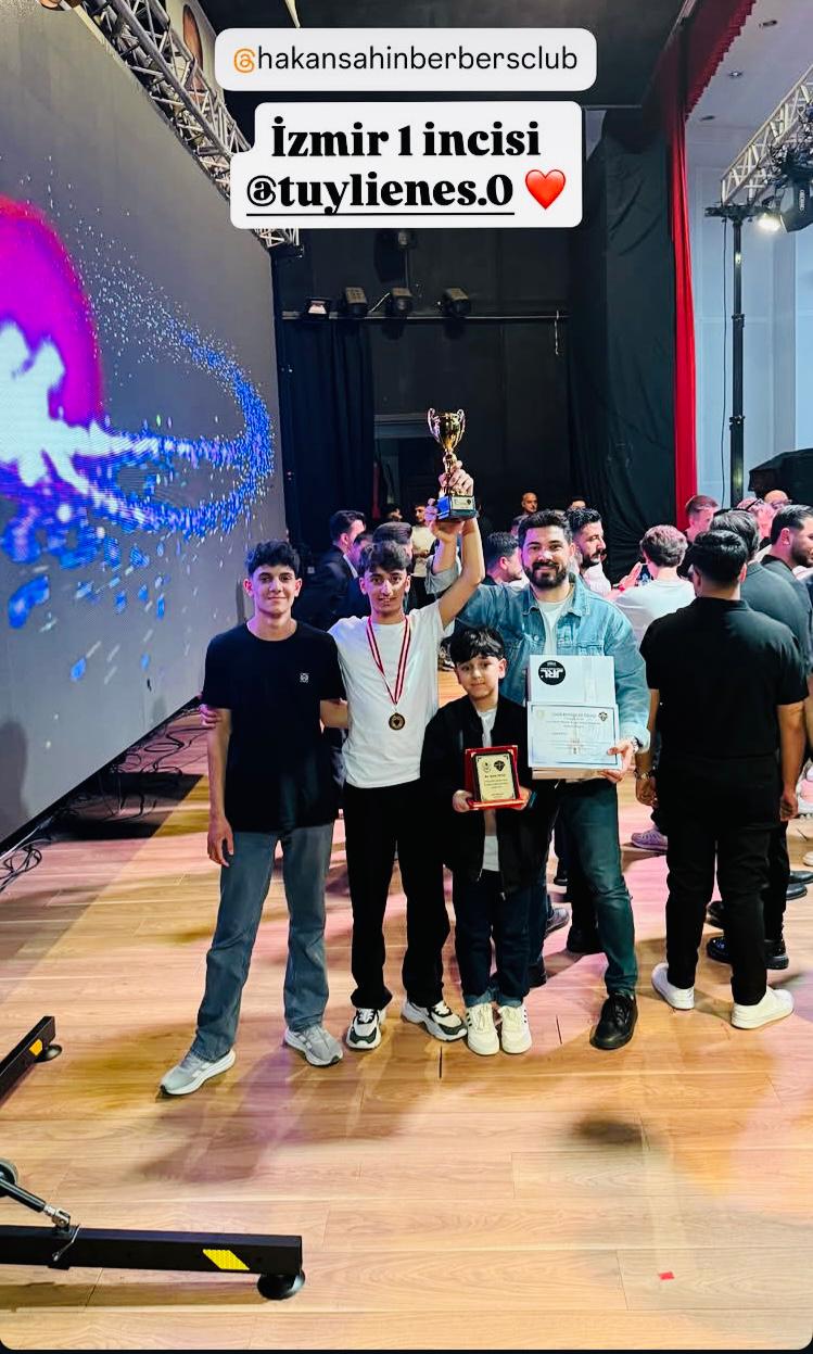 İZMİR KEMALPAŞA’DAN BİR ASLAN ÇIKTI! 18 Yaşındaki Enes Tuyli Türkiye Birincisi Oldu